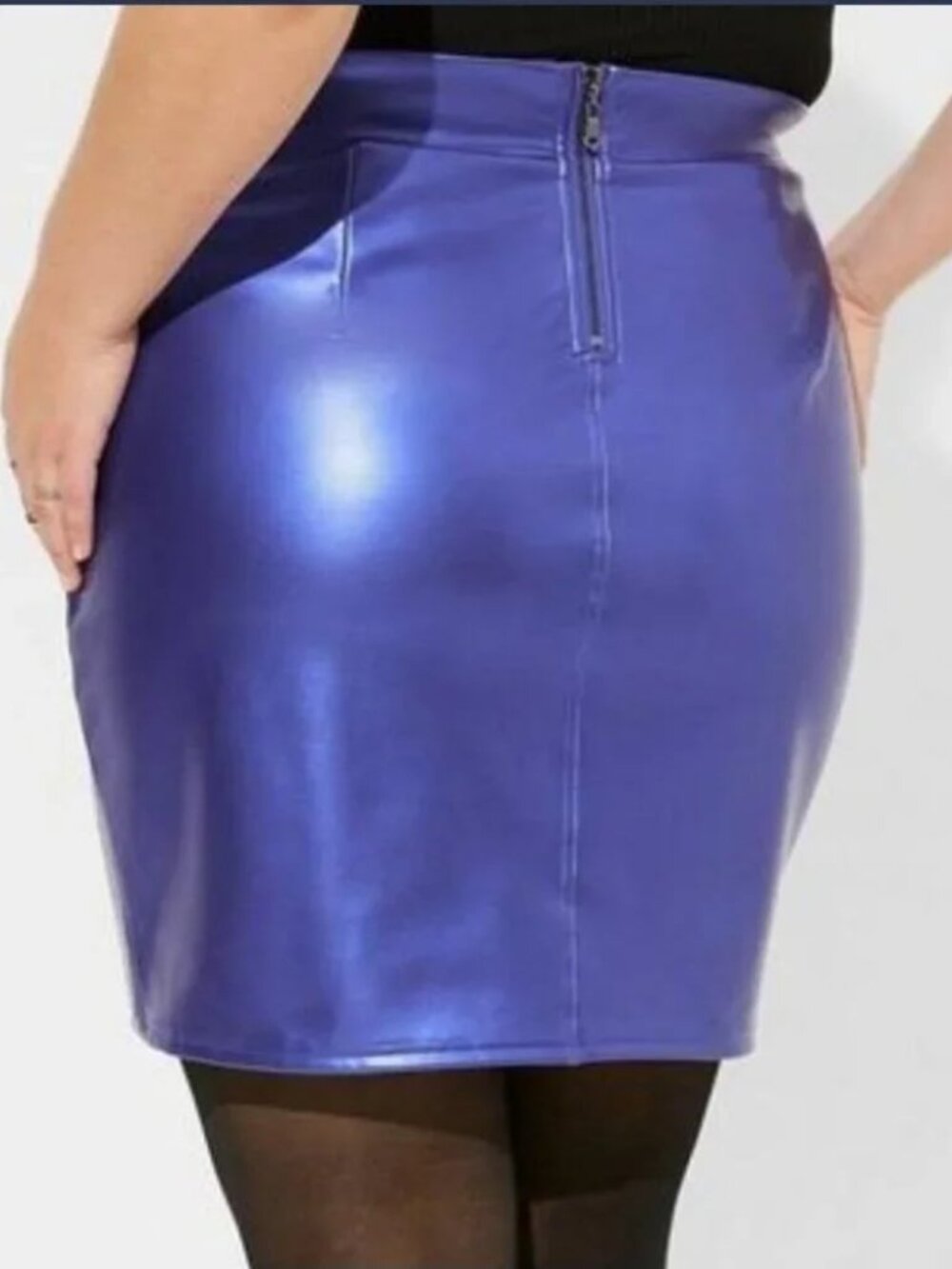 Mini Holographic Blue Faux Leather Miniskirt with Zipper Pockets Torrid — Size0